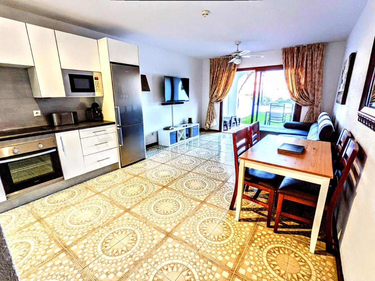 Luxury Newly Refurbished Modern Apartment With Stunning Mountain Views - Xmas And Ny 2025-2026 Now Booking San Miguel de Abona Ngoại thất bức ảnh